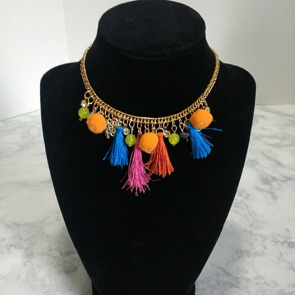 Colorful Tassel & Charm Choker Necklace - Picture 2 of 4